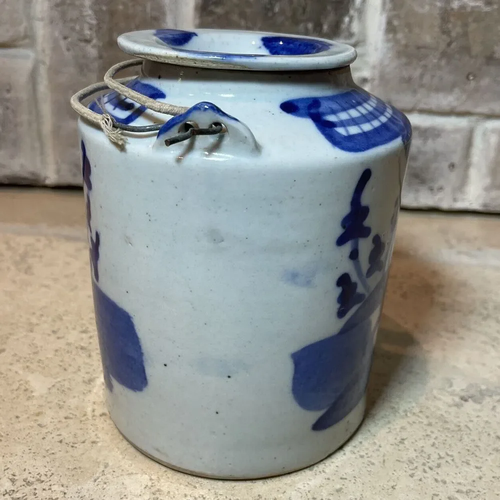 Antique 1800s Chinese Canton Export Railroad Teapot 6.5 Inch Lid Blue Stoneware‎